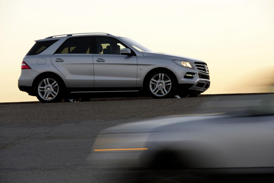  Mercedes-Benz ML-Class 2012 года  (фото 120 из 188)